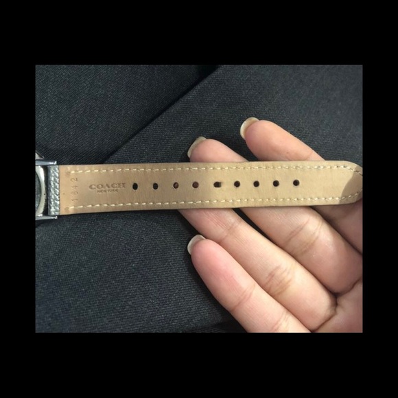 COACH brand new watch - Picture 3 of 4